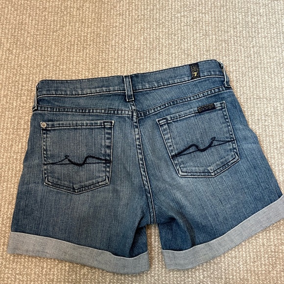 7 for all mankind shorts - Picture 2 of 3